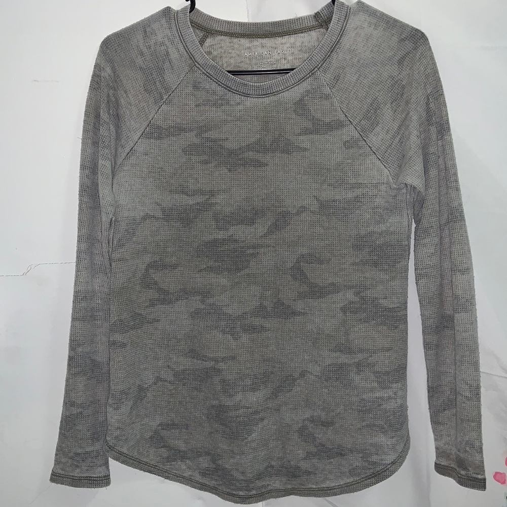 American Eagle long sleeve